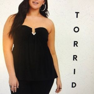 Torrid black strapless rhinestone top size 0. EUC